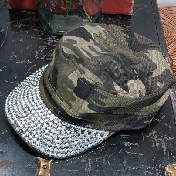 SOMETHING SPECIAL CHAMOFLAUGE hat.    #5374 - Picture 3 of 6